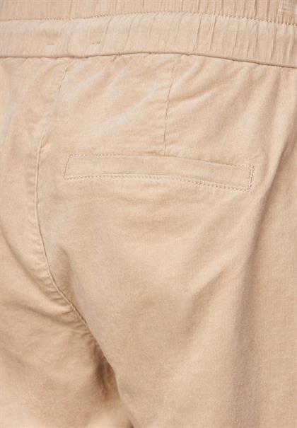 Loose Fit Cordhose dull bleached sand