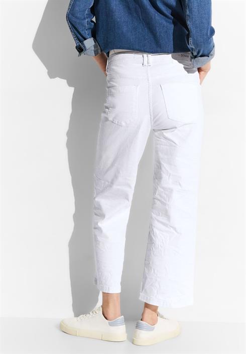 loose-fit-culotte-jeans-white