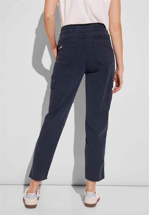loose-fit-hose-deep-blue