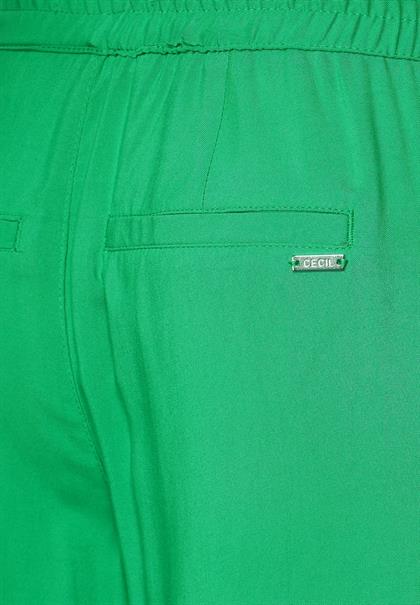 Loose Fit Hose fresh green