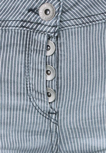 Loose Fit Hose in 3/4 Länge mid blue used wash