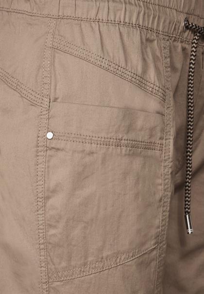 Loose Fit Hose smooth sand