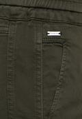 Loose Fit im Materialmix bassy olive
