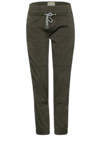 Loose Fit im Materialmix bassy olive