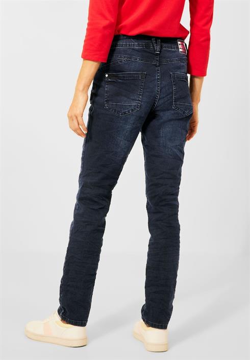 loose-fit-jeans-blue-black-used-wash