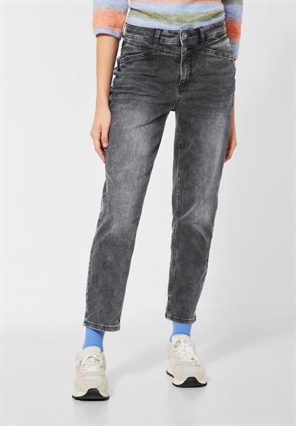 Loose Fit Jeans im Mom Style black random wash