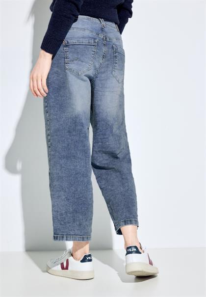 Loose Fit Jeans light blue washed