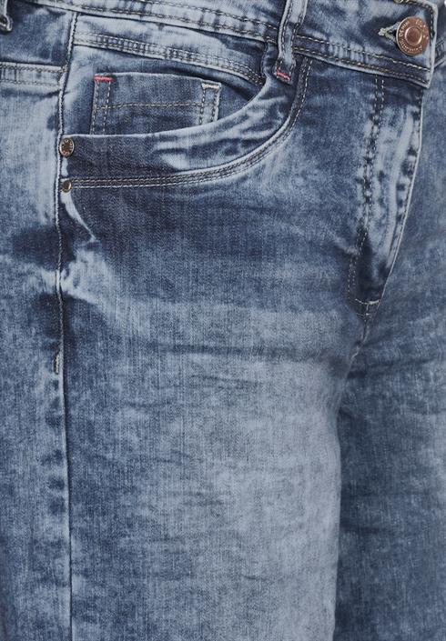 loose-fit-jeans-mid-blue-wash