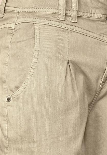 Loose Fit Jeans mit Stretch smooth sand washed