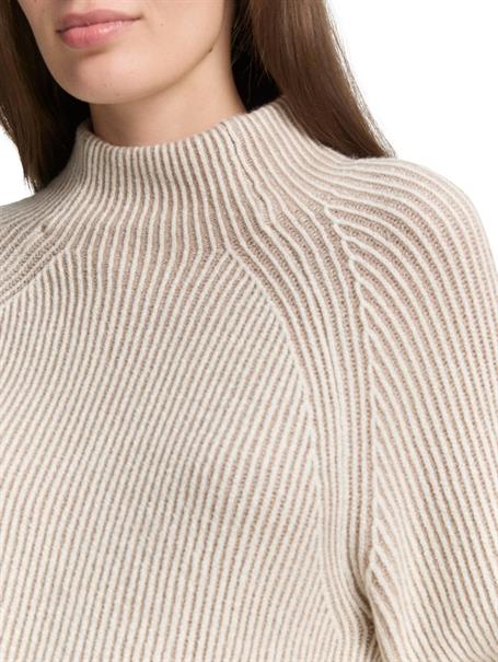 Loose Fit Strickpullover mit Stehkragen soft taupe rib structure