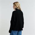 Loose turtle knit wmn dk black