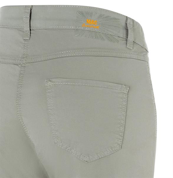MAC JEANS - CAPRI, Fade out gabardine grün