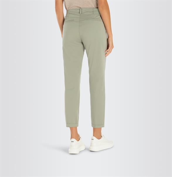 MAC JEANS - CHINO, Authentic stretch gabardine grün1