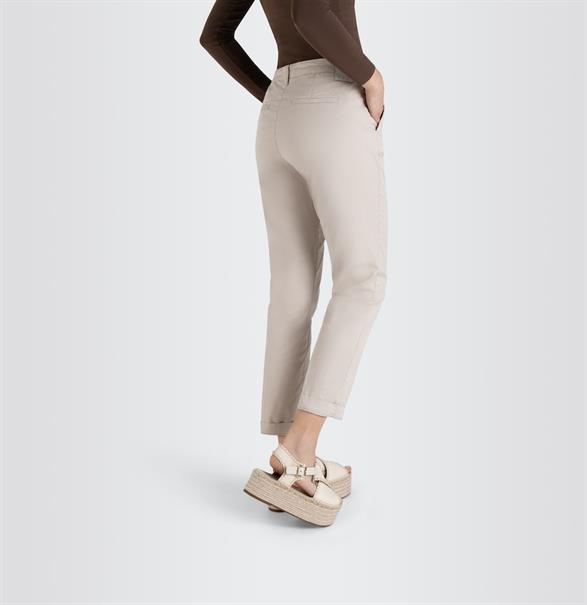 MAC JEANS - CHINO turn up, Authentic stretch gabardine ivory ppt