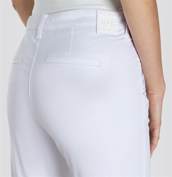 MAC JEANS - CHINO turn up, Authentic stretch gabardine white