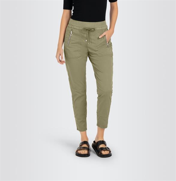 MAC JEANS - EASY active, Authentic stretch gabardine grün