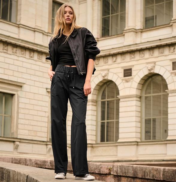 MAC JEANS - EASY WIDELEG, Premium techno stretch schwarz