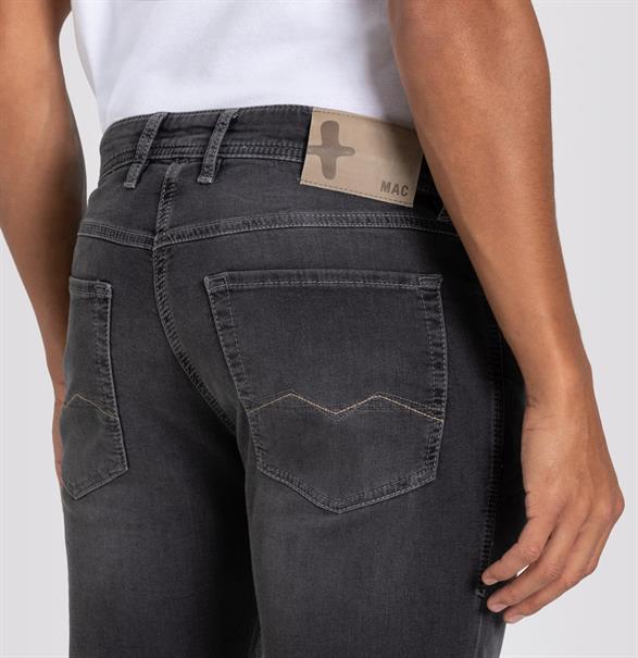 MAC JEANS - Jogn Bermuda, Light Sweat Denim grau4