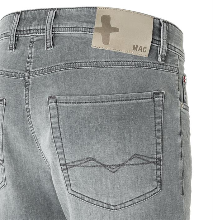 mac-jeans-jogn-bermuda-light-sweat-denim-grau