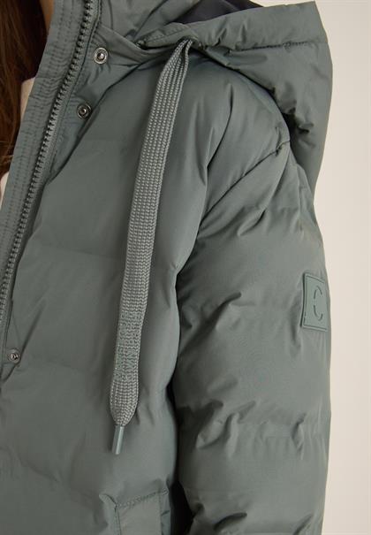 Mantel mit nahtloser Steppung pastel olive