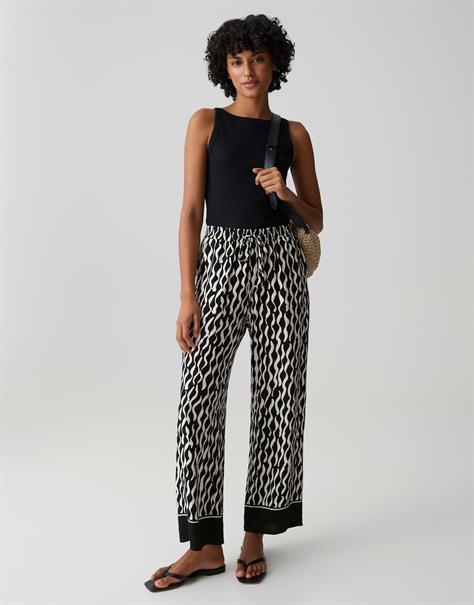 Marou motion black