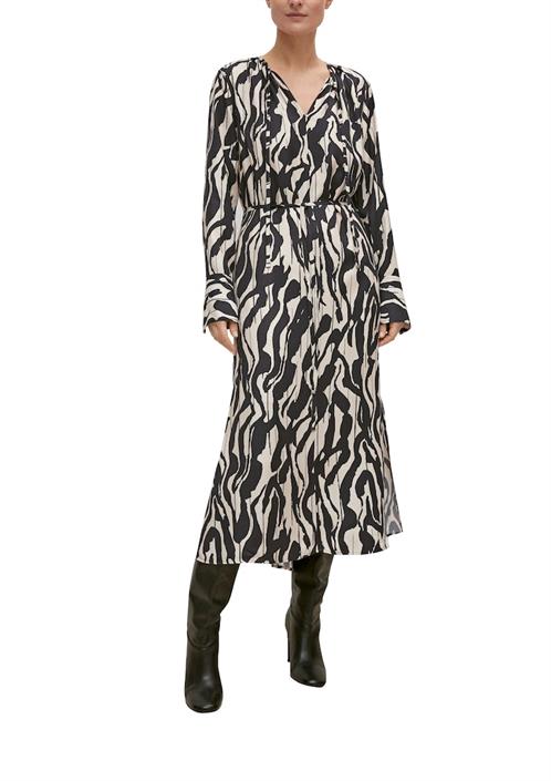maxikleid-mit-allover-print-creme