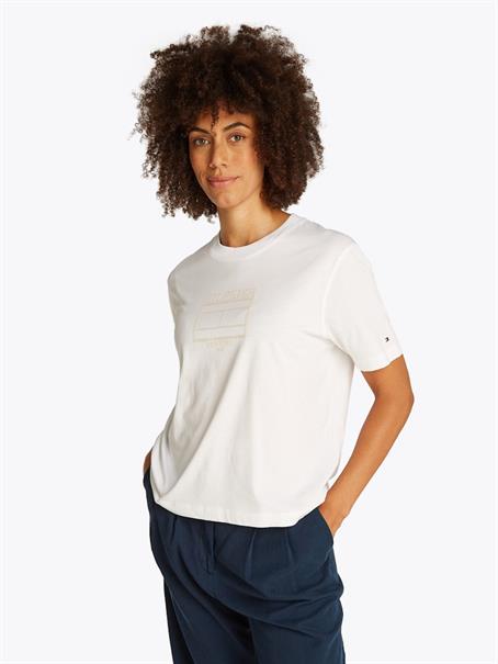 MDRN OUTLINE FLAG C-NK TEE th optic white