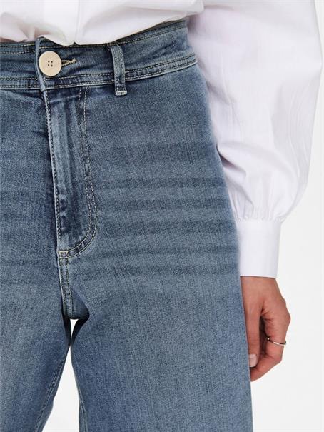 medium blue denim