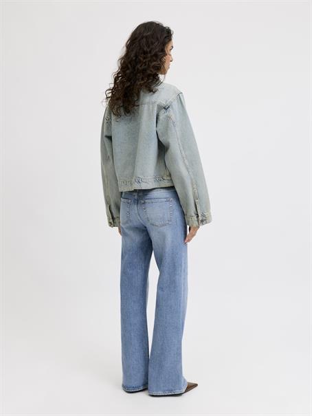 medium blue denim