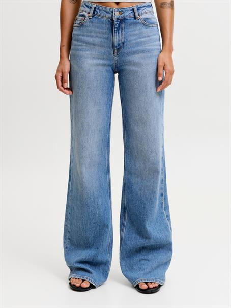 medium blue denim