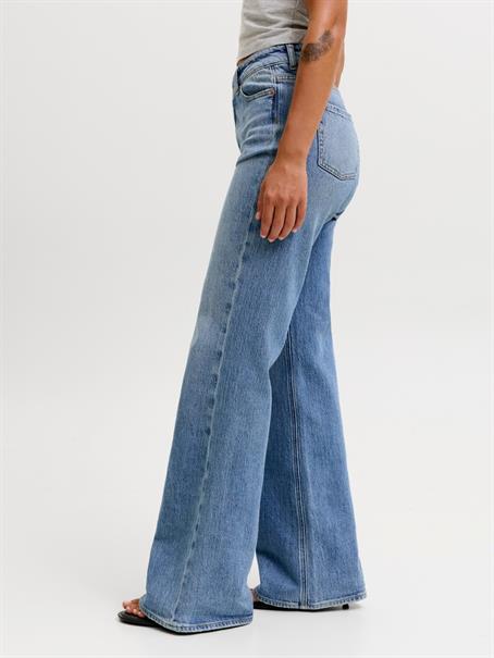 medium blue denim