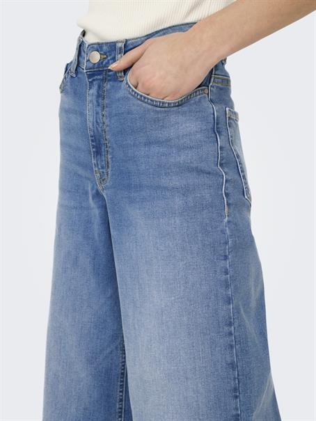 medium blue denim