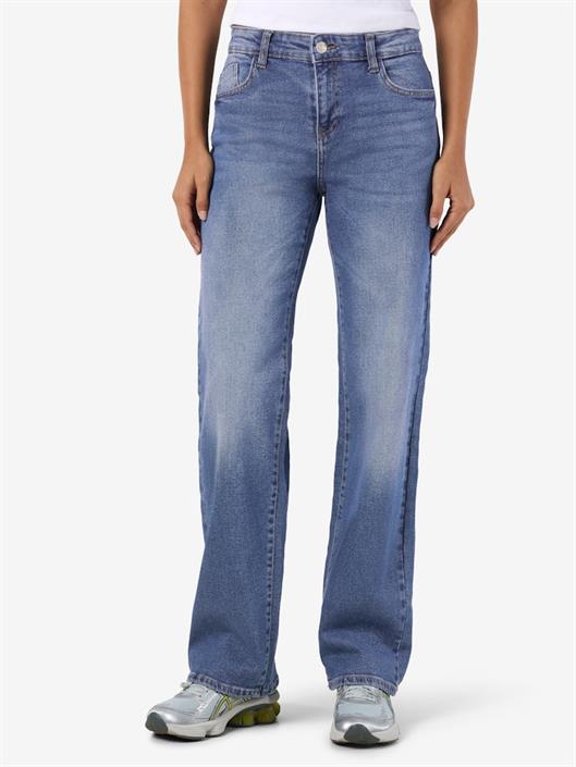 medium-blue-denim