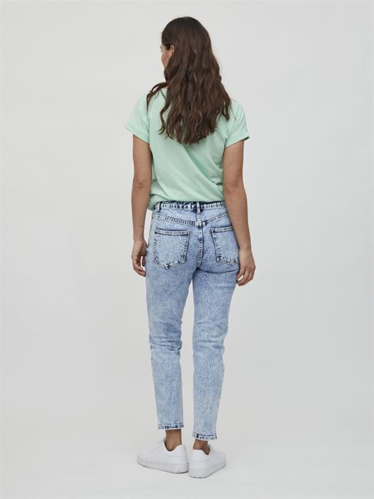 medium-blue-denim