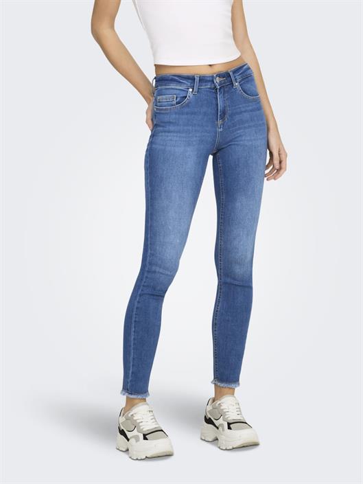 medium-blue-denim
