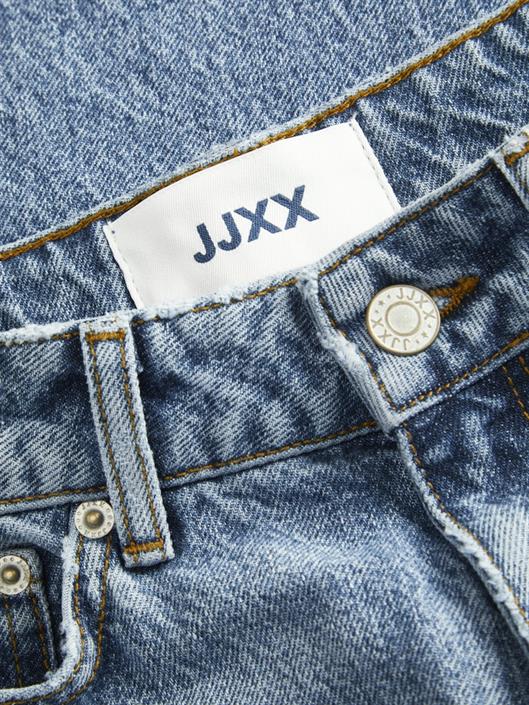 medium-blue-denim