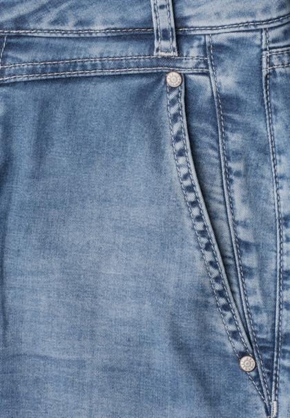 medium blue random wash