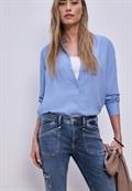 medium blue wash