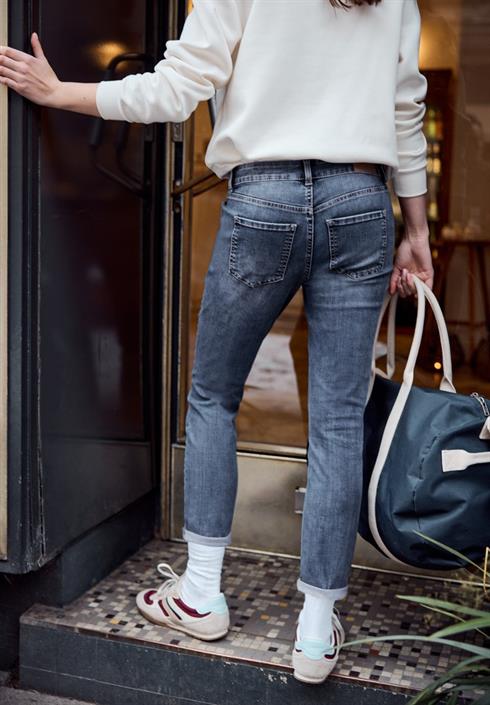 medium-blue-washed