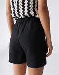 Melane oasis black