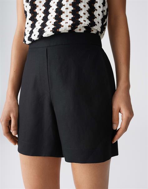 Melane oasis black