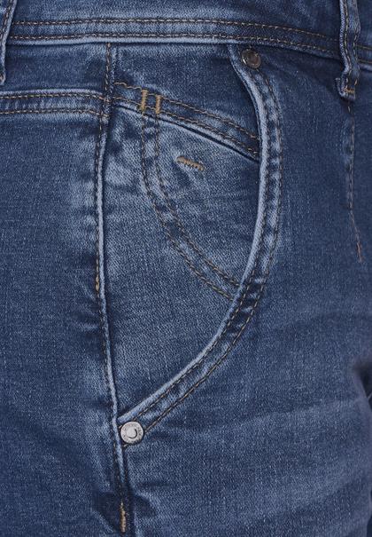 mid blue authentic wash