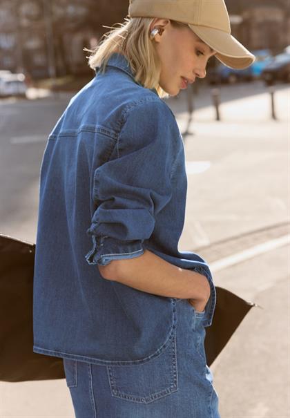 mid blue authentic washed