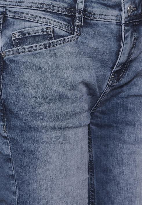 mid-blue-random-wash