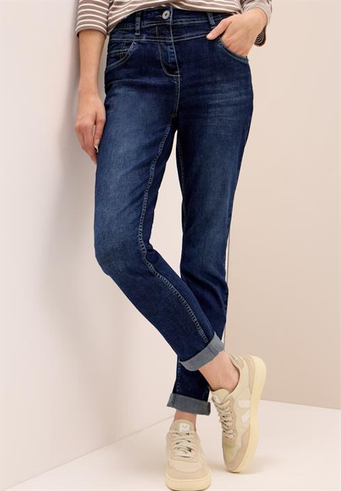 mid-blue-used-wash