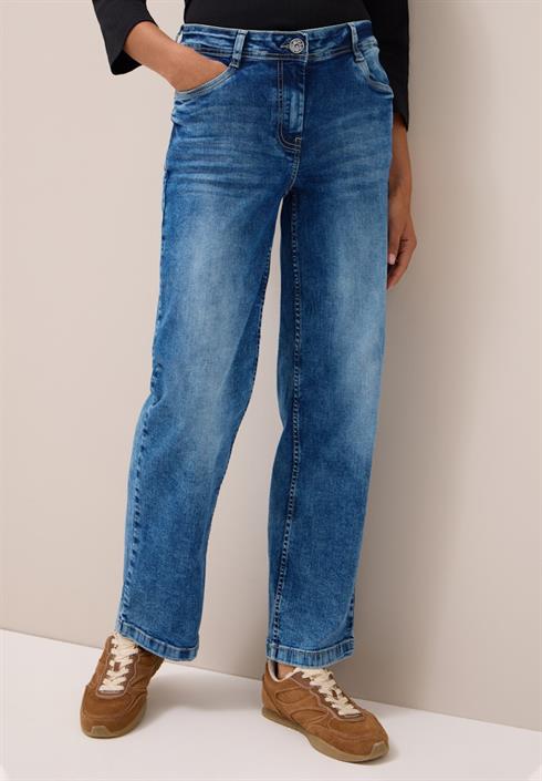 mid-blue-used-wash