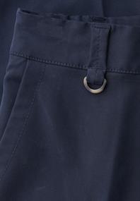 Mid Waist Slim Leg Chino im Casual Fit midnight muse