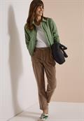 Mid Waist Slim Leg Hose im Casual Fit earthy taupe