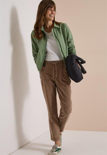 Mid Waist Slim Leg Hose im Casual Fit earthy taupe
