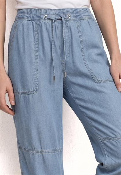 Mid Waist Slim Leg Hose im Washed-Look light blue soft wash